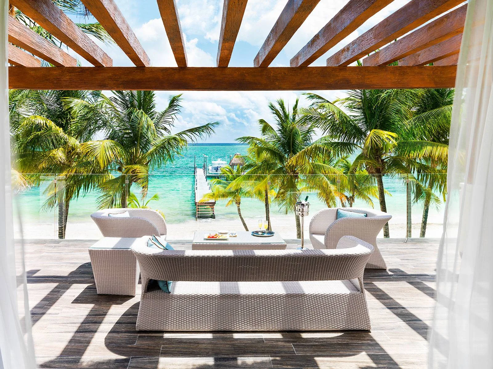 Maya_Luxe_Riviera_Maya_Luxury_Villas_Experiences_Puerto_Morelos_6_Bedrooms_Azul_Esmeralda_2