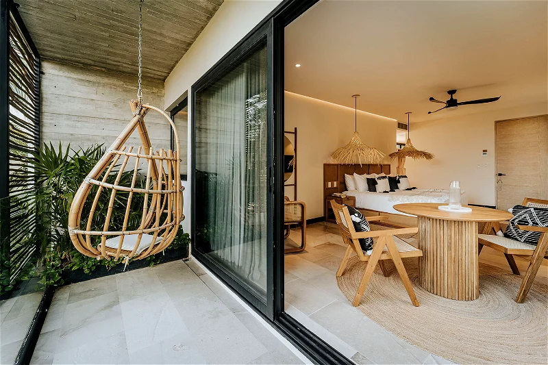 azumaya soliman bay 28