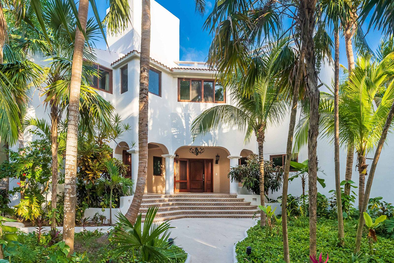 hacienda caracol soliman 44