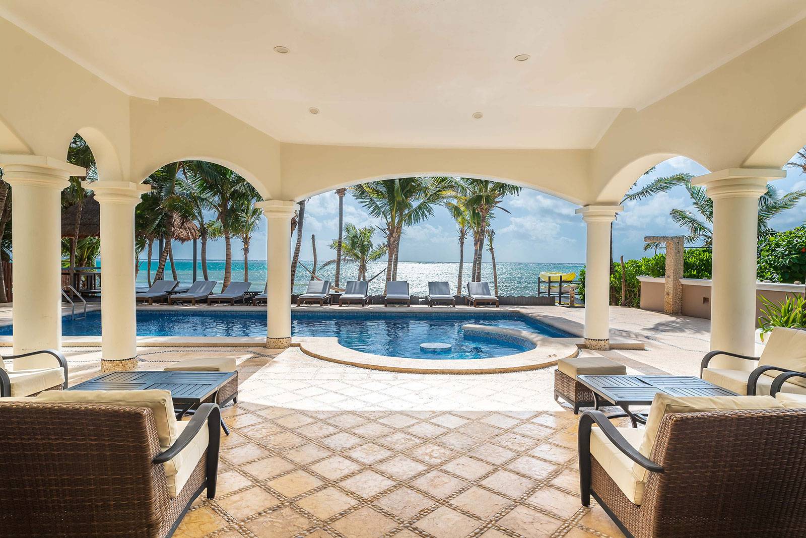 hacienda caracol soliman 51